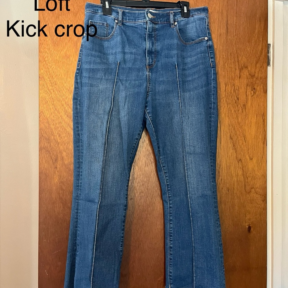 LOFT Blue Denim Kick Crop Pants